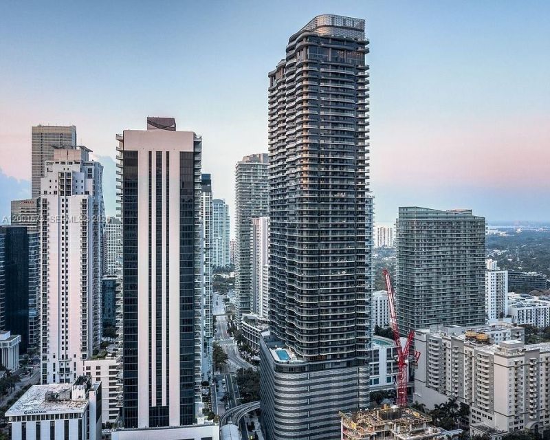 1000 Brickell Plz, Unit 3904, Miami, FL 33131 Photo