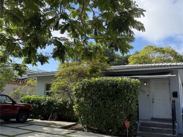 2940 SW 25th Ter, Miami, FL 33133