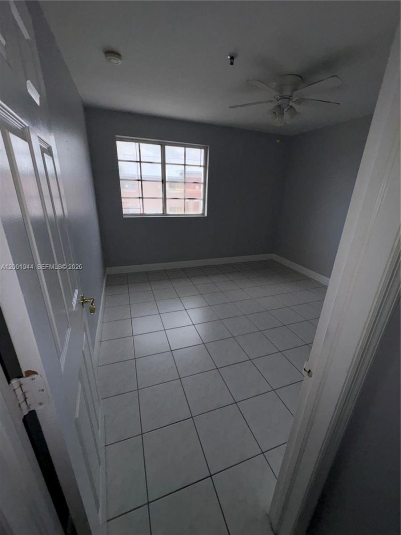 12035 SW 14th St, Unit 105, Miami, FL 33184 Photo