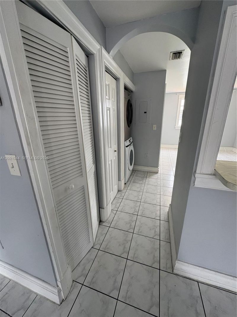 12035 SW 14th St, Unit 105, Miami, FL 33184 Photo