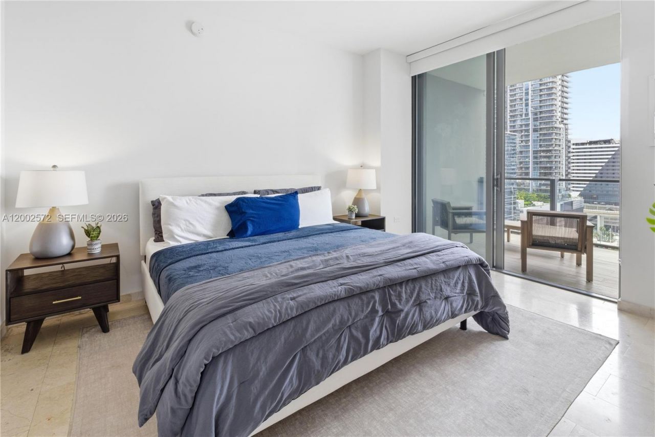 68 SE 6th St, Unit 1106, Miami, FL 33131 Photo