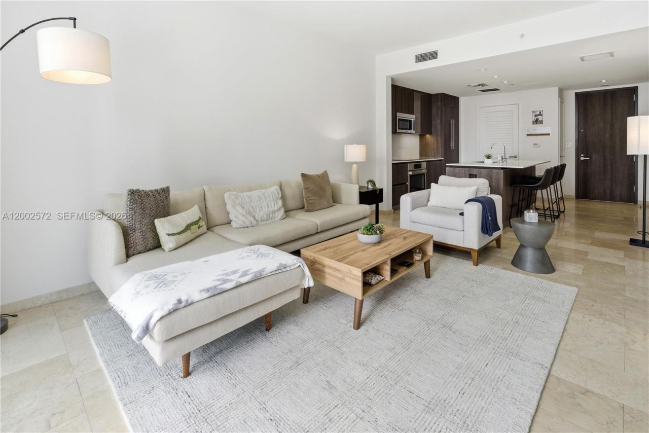 68 SE 6th St, Unit 1106, Miami, FL 33131 Photo