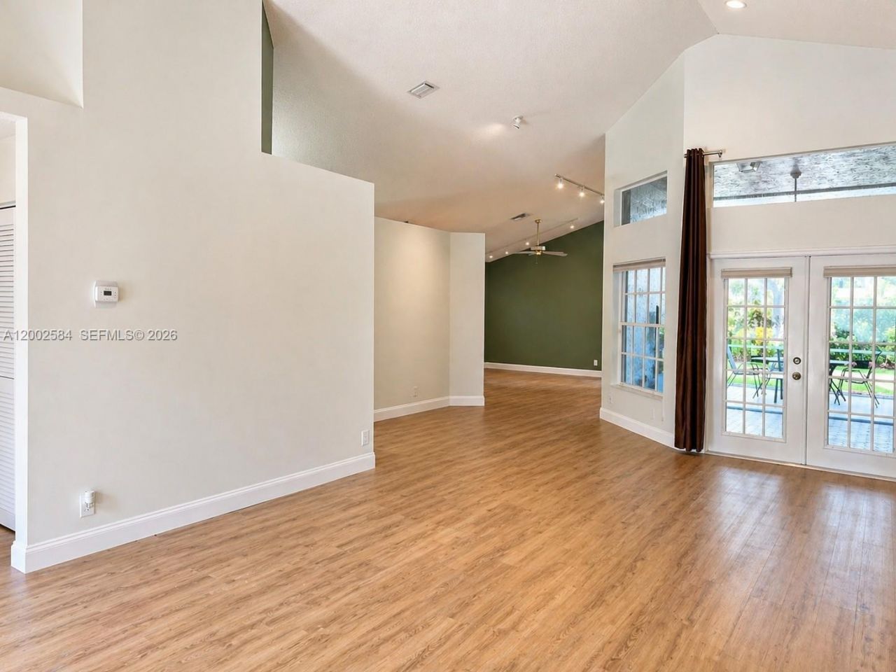 2019 Cove Ln, Weston, FL 33326 Photo