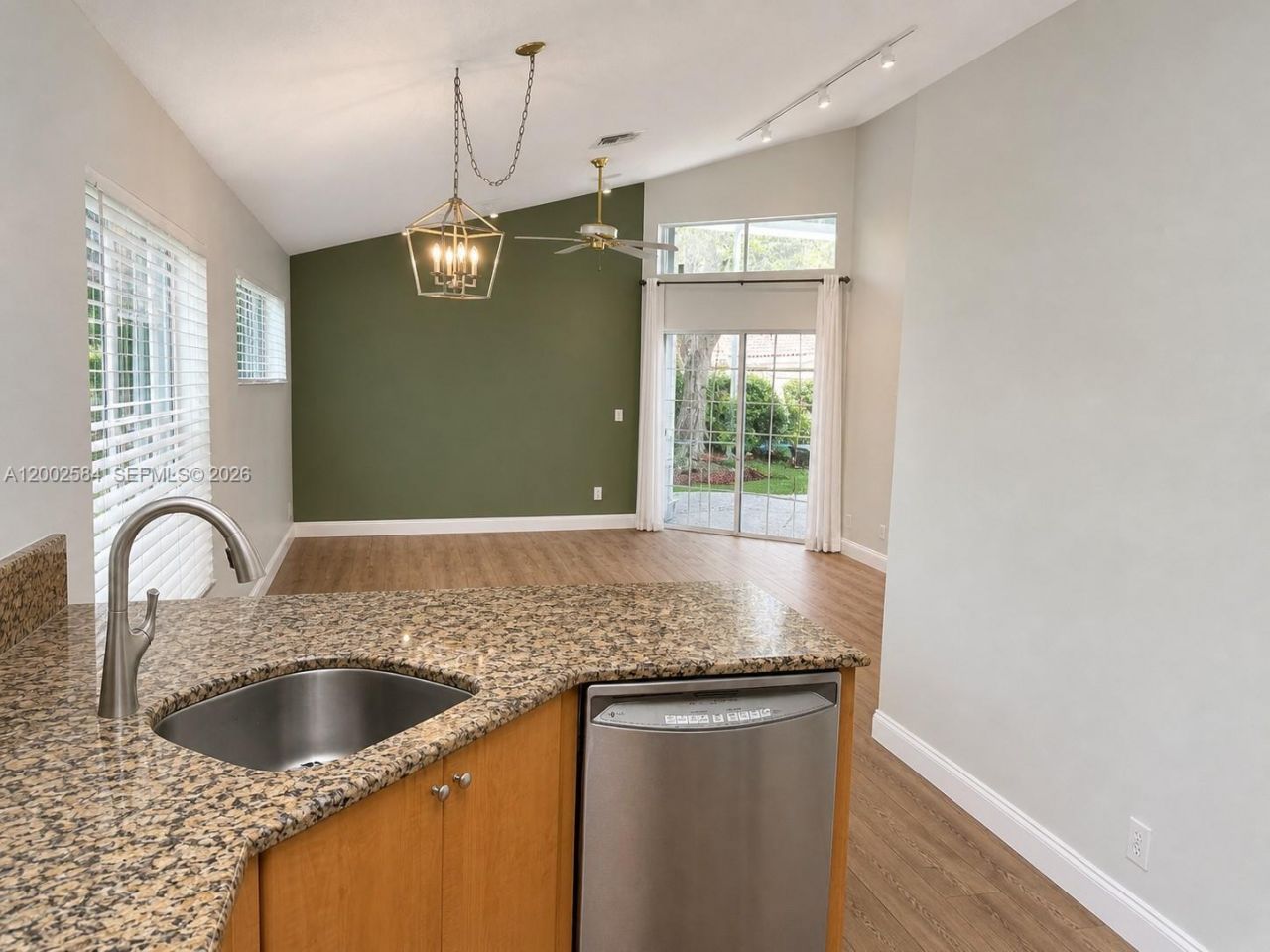 2019 Cove Ln, Weston, FL 33326 Photo