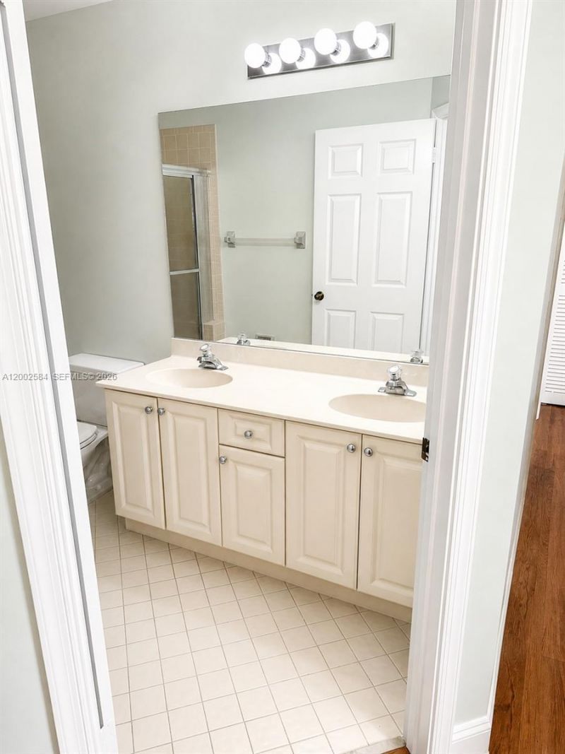 2019 Cove Ln, Weston, FL 33326 Photo