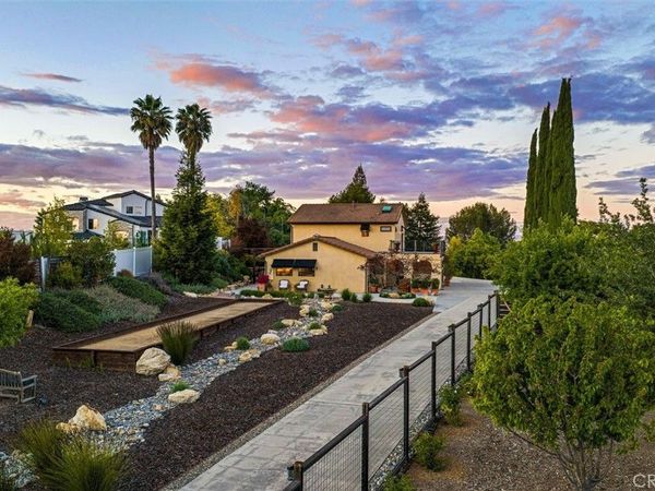 927 Osos Way , Paso Robles, CA 93446