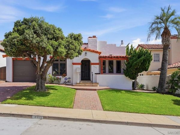 3222 Curtis, San Diego, CA 92106
