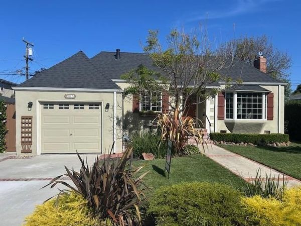 905 Haddon Drive, San Mateo, CA 94402