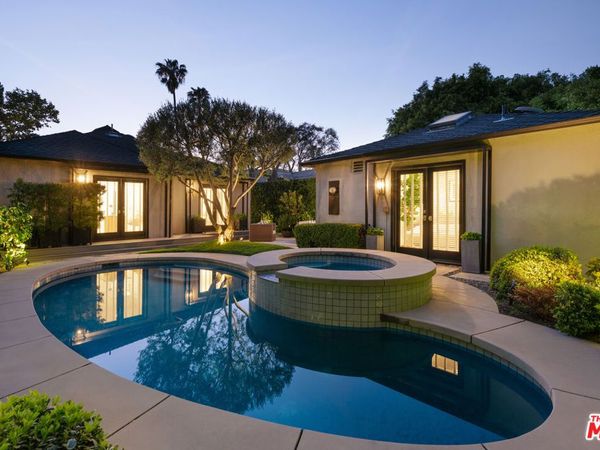 334 Huntley Drive, West Hollywood, CA 90048