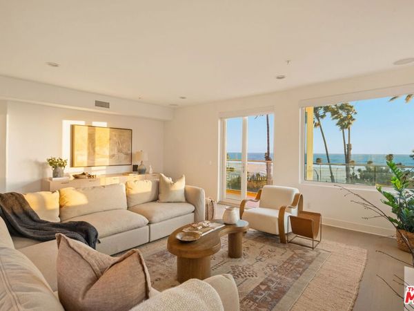 2203 Ocean Avenue, Unit 106, Santa Monica, CA 90405