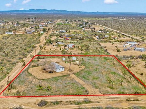 6450 Maricopa Road, Phelan, CA 92371