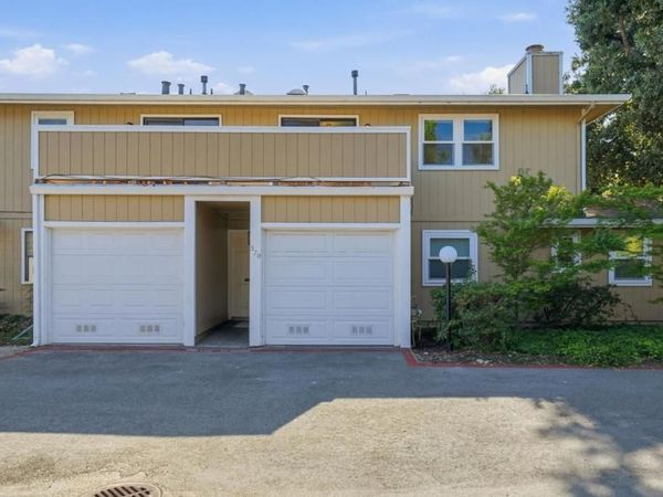 570 Vista Avenue, Palo Alto, CA 94306