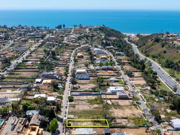 763 Haverford Avenue, Pacific Palisades, CA 90272