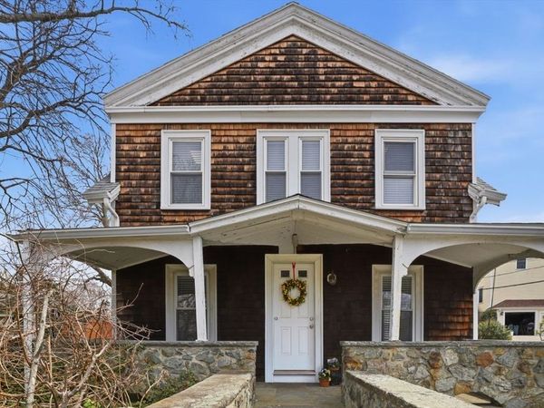 94 Nantasket Ave, Hull, MA 02045