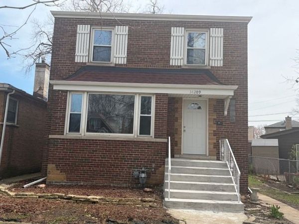14209 S Tracy Avenue , Riverdale, IL 60827