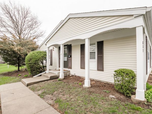 837 Carnaby Court , Schaumburg, IL 60194