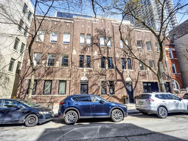 2035 N Orleans Street , Unit 4W, Chicago, IL 60614