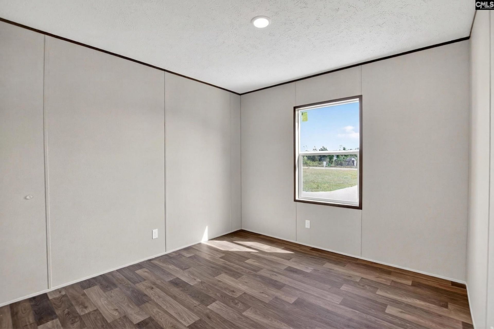 1068 Preference Road  Photo 16