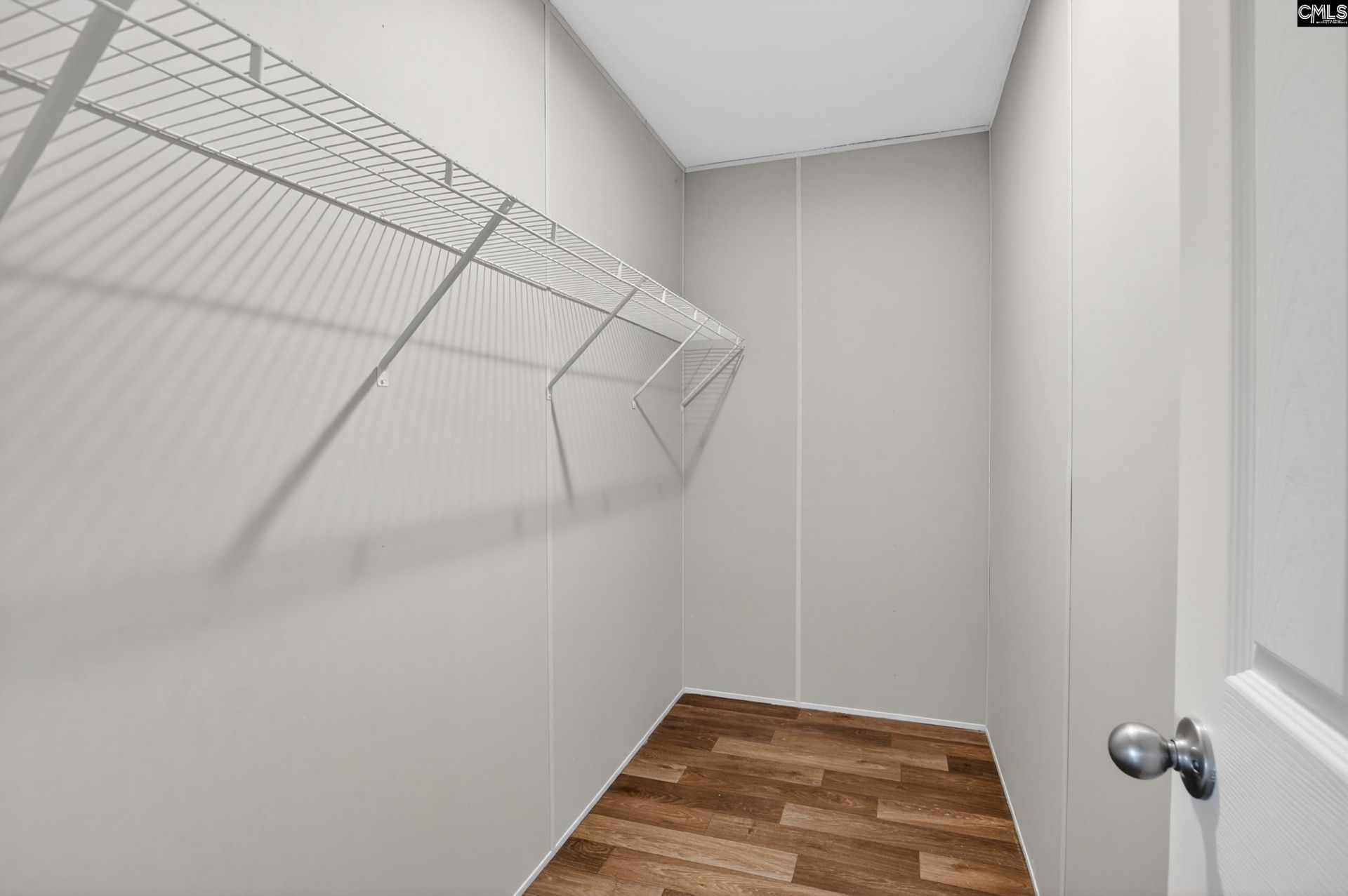 1068 Preference Road  Photo 19