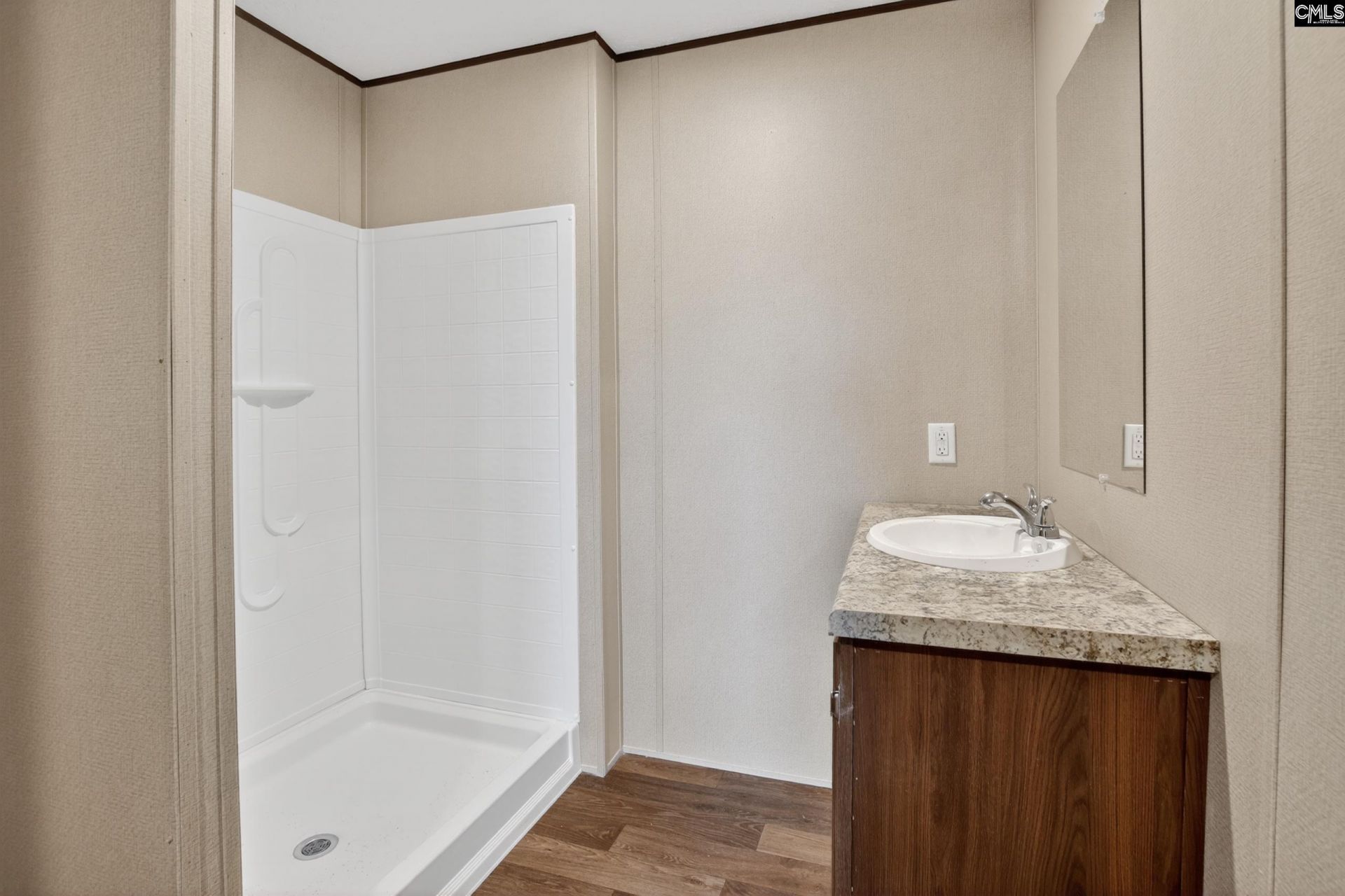 1068 Preference Road  Photo 22