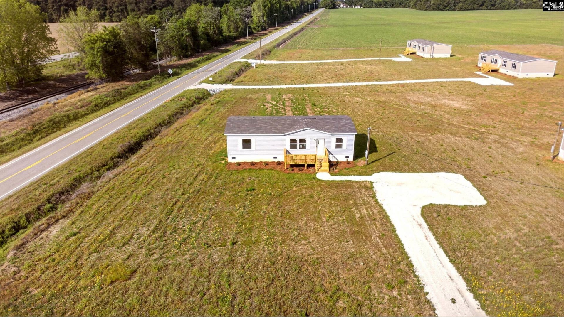 1068 Preference Road  Photo 24