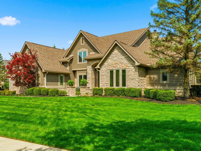 8638 Tartan Fields Drive, Dublin, OH 43017 Photo 4