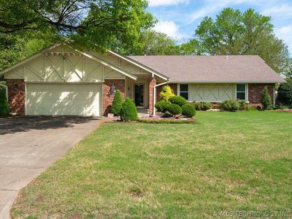 5911 E 100th Place Tulsa, OK 74137