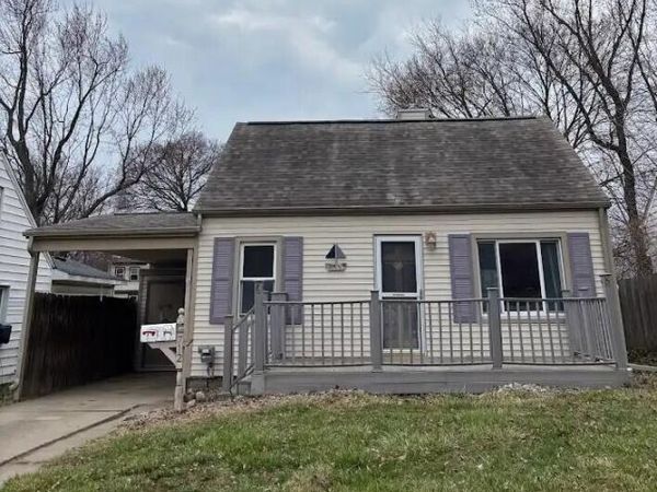 712 Glendale Avenue, Lansing, MI 48910