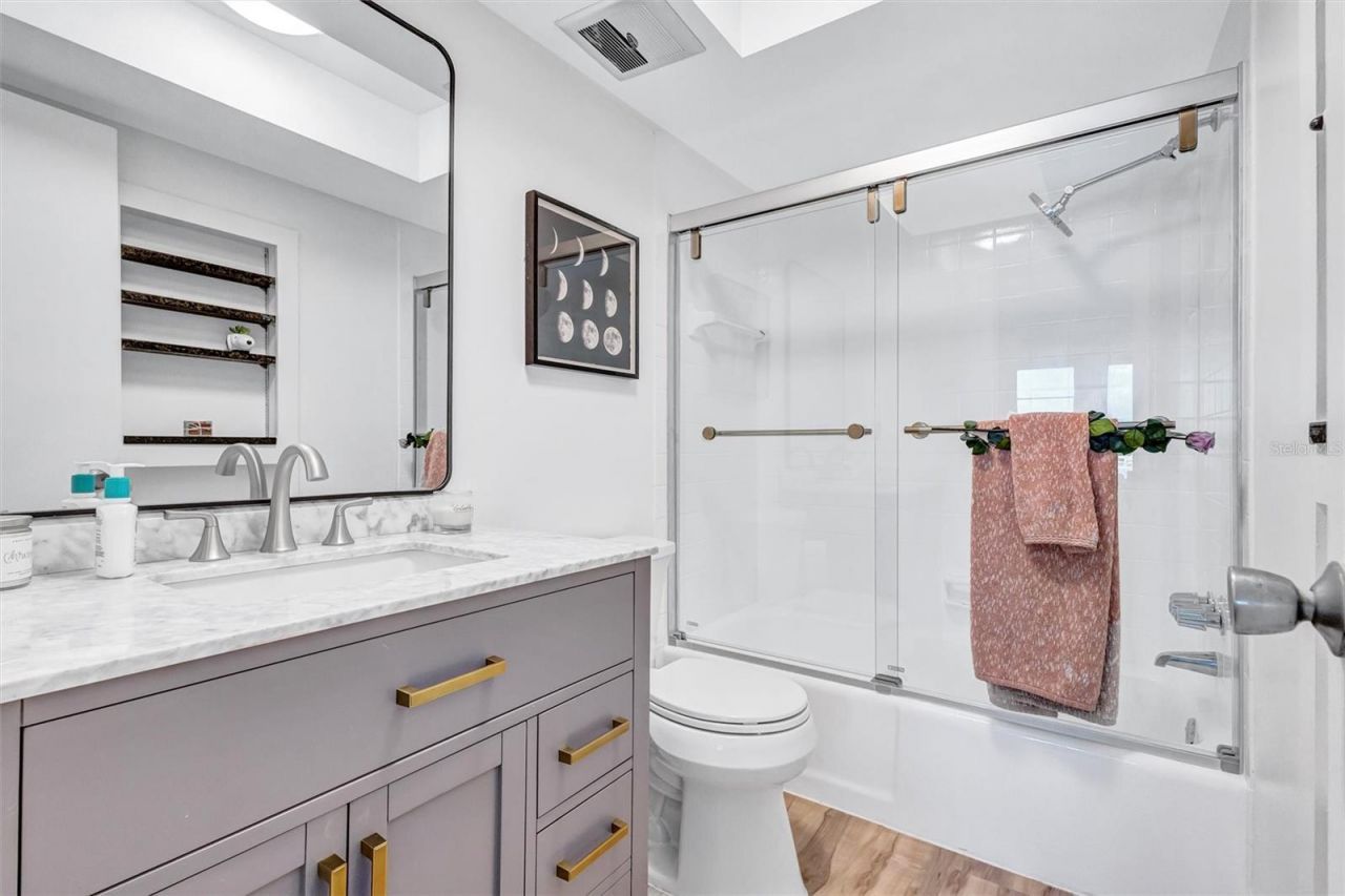 3806 Gulf Of Mexico Drive, Unit C310, Longboat Key, FL 34228 Photo