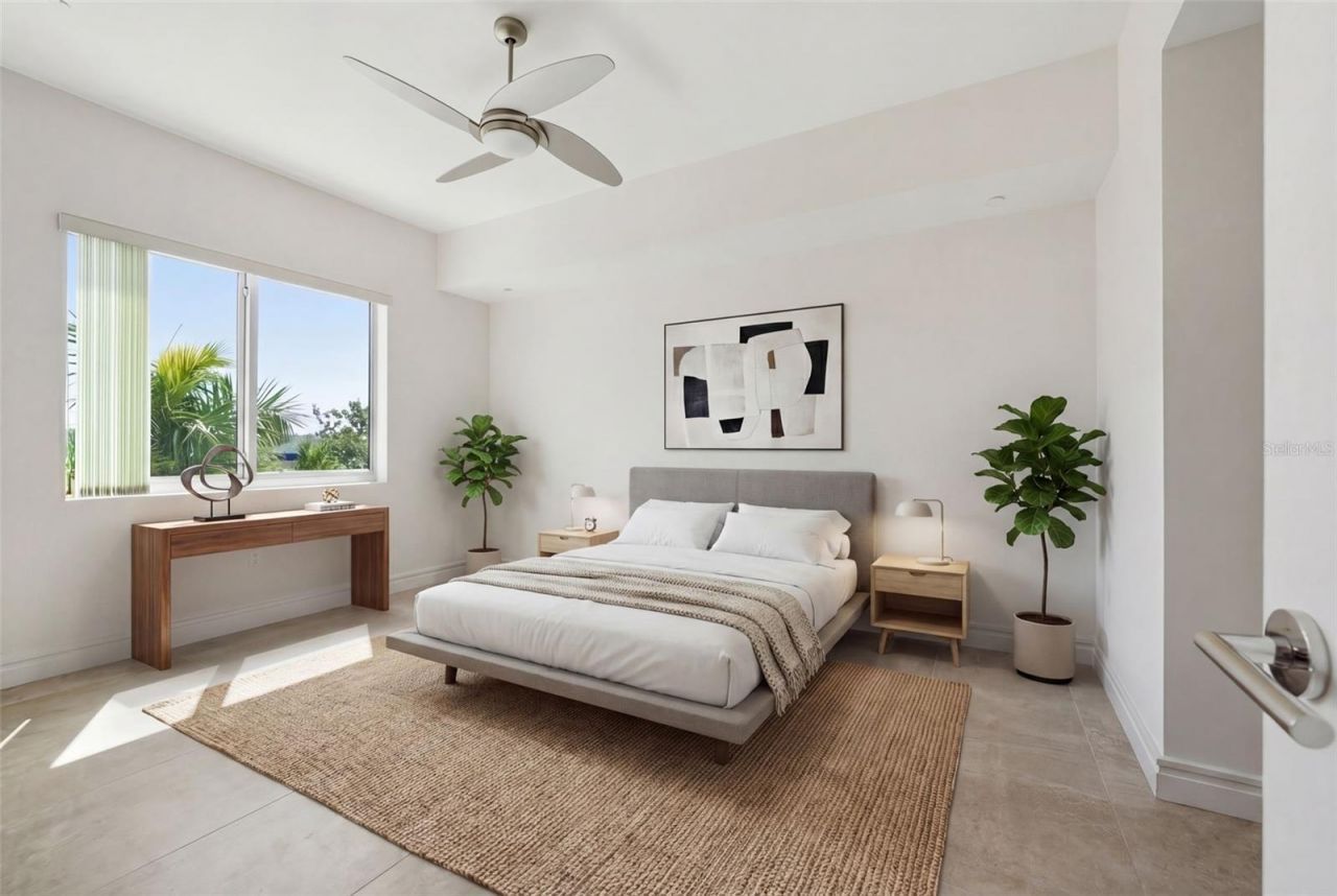 711 S Palm Avenue, Unit 302, Sarasota, FL 34236 Photo