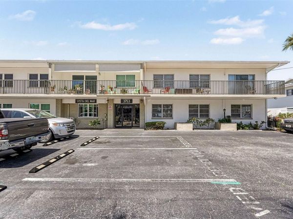 3753 46TH AVENUE S, Unit 7, ST PETERSBURG, FL 33711