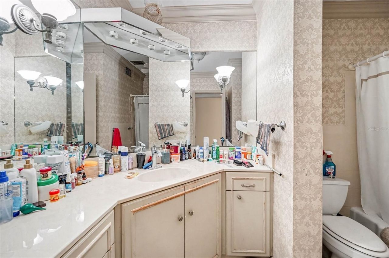 3753 46th Avenue S, Unit 7, Saint Petersburg, FL 33711 Photo