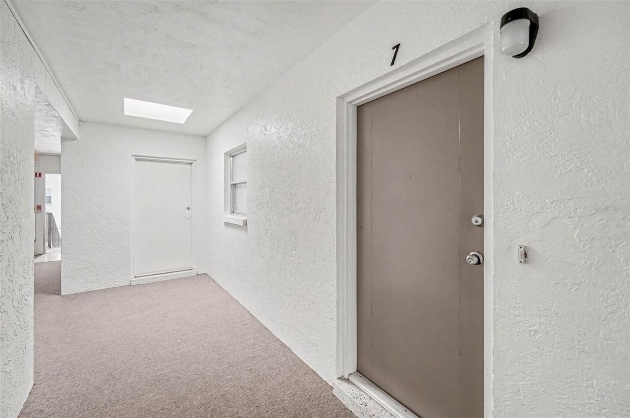 3753 46th Avenue S, Unit 7, Saint Petersburg, FL 33711 Photo