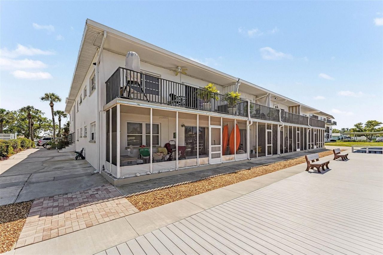 3753 46th Avenue S, Unit 7, Saint Petersburg, FL 33711 Photo