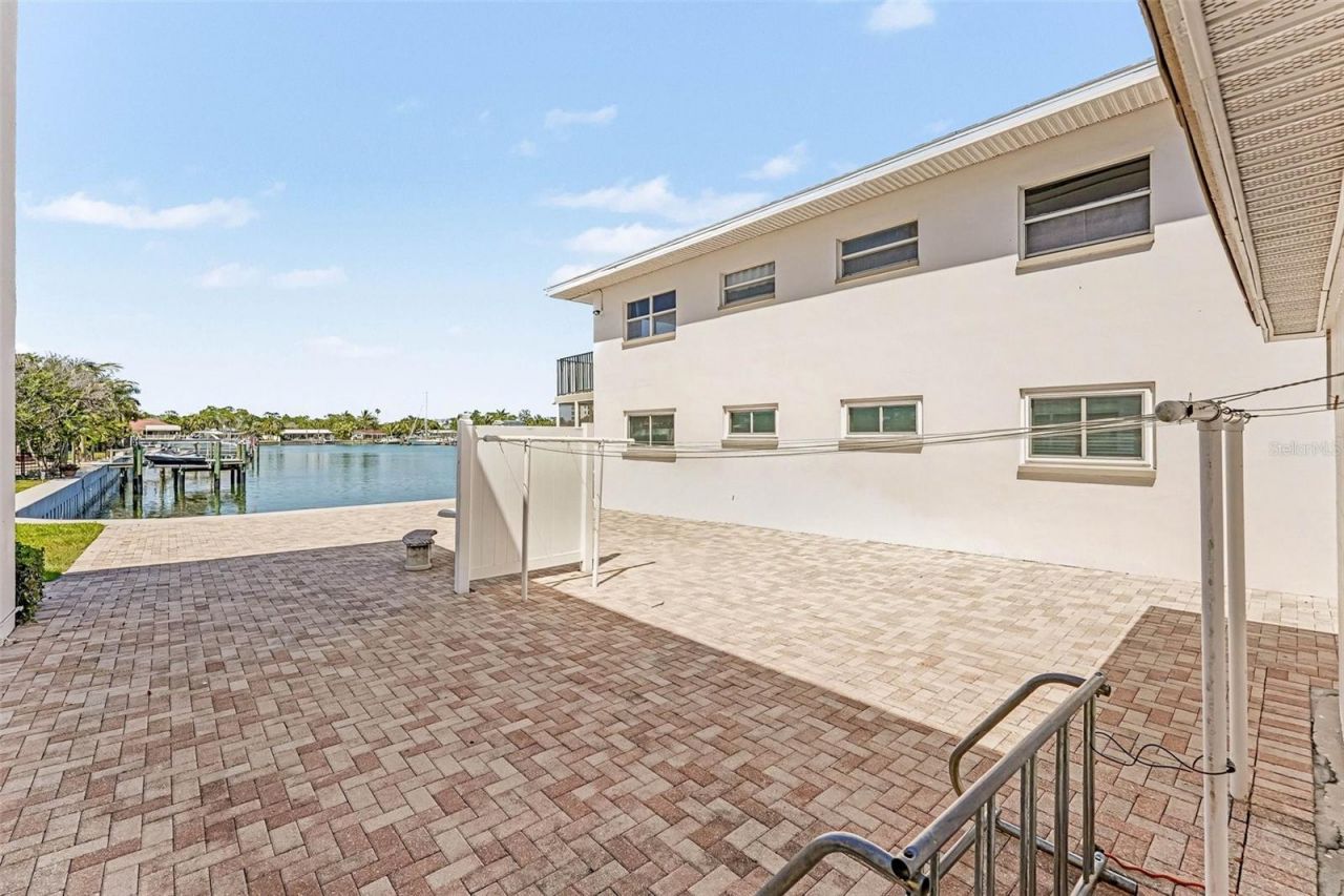 3753 46th Avenue S, Unit 7, Saint Petersburg, FL 33711 Photo
