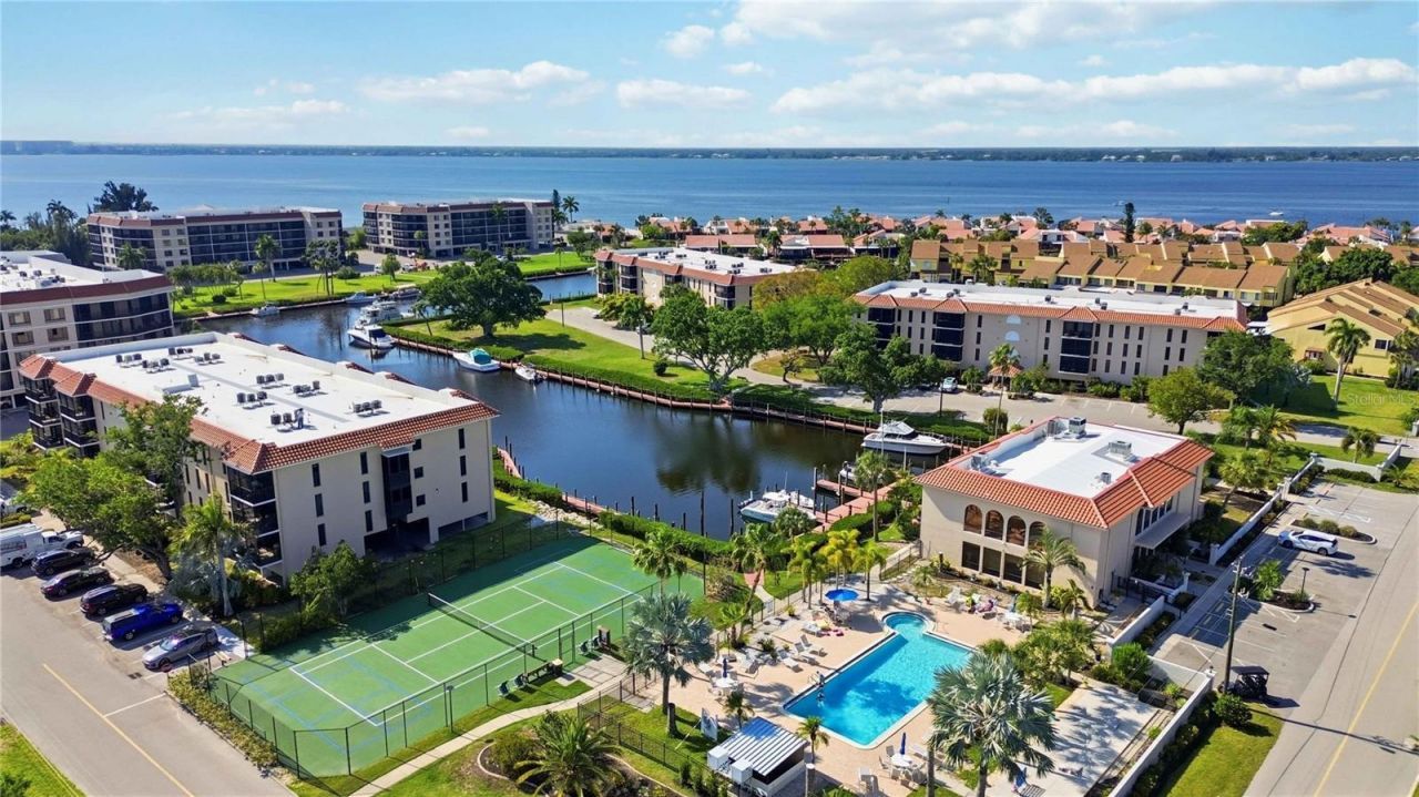 25188 Marion Avenue, Unit D308, Punta Gorda, FL 33950 Photo