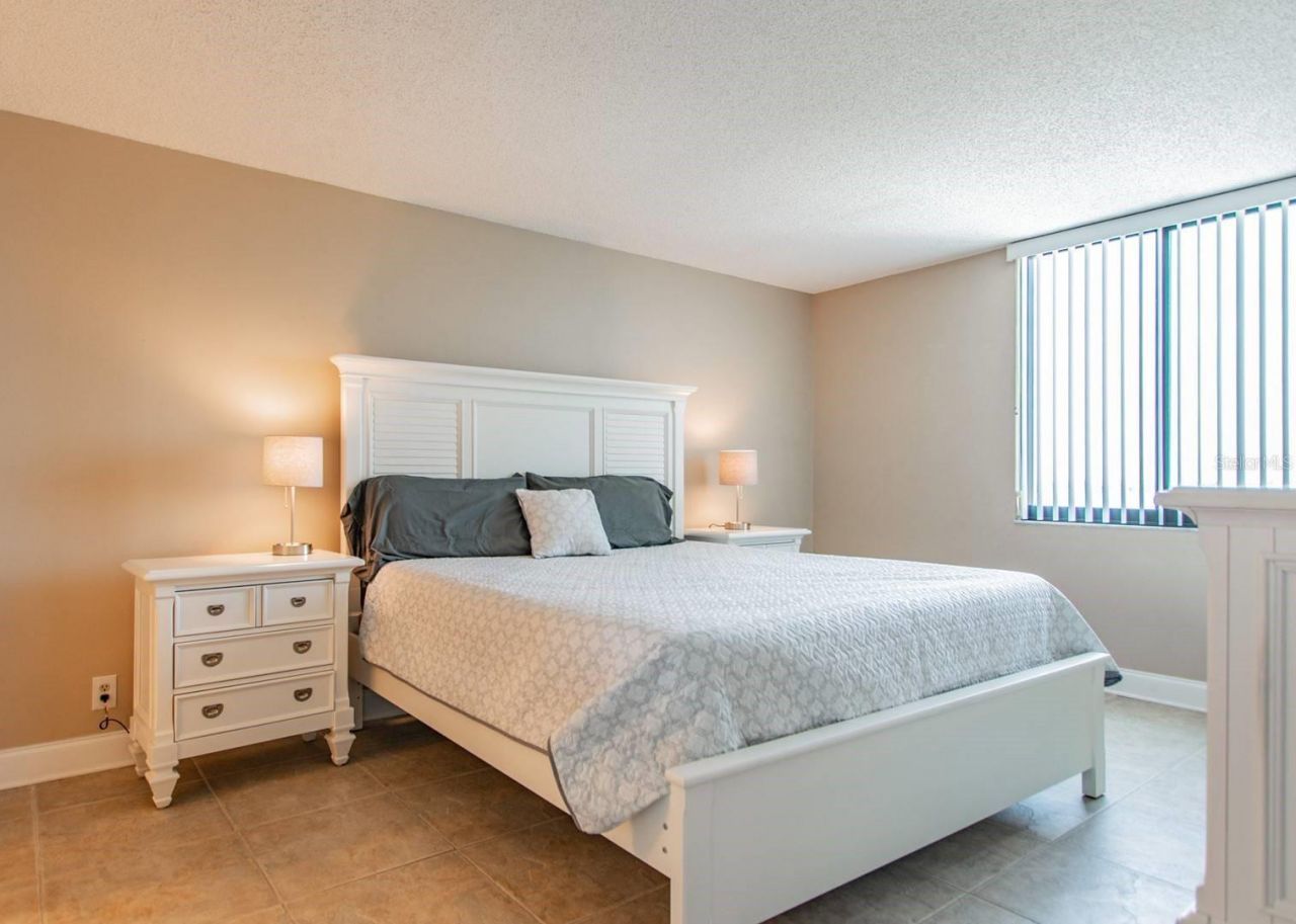6322 Palma Del Mar Boulevard S, Unit 1004, Saint Petersburg, FL 33715 Photo