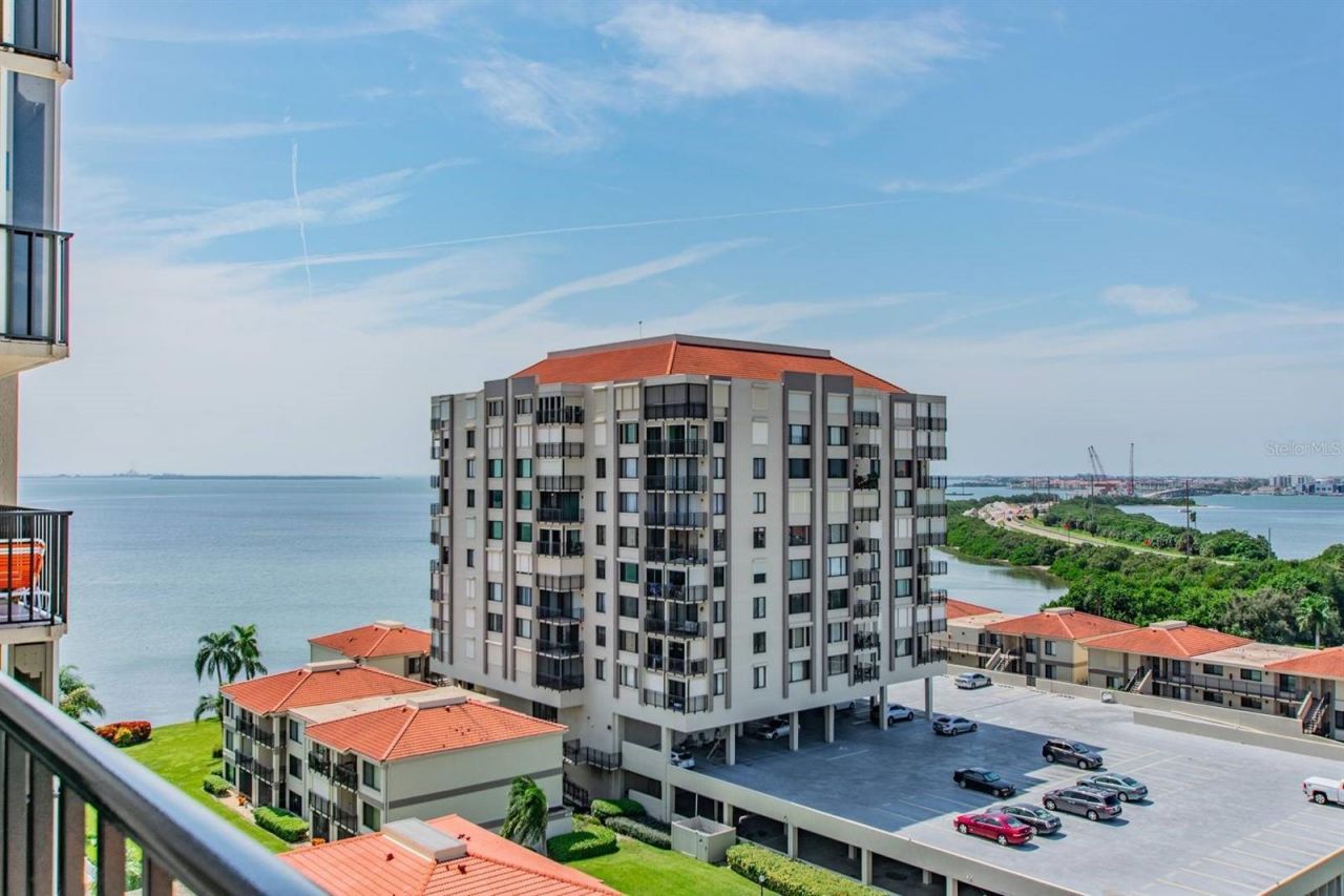 6322 Palma Del Mar Boulevard S, Unit 1004, Saint Petersburg, FL 33715 Photo
