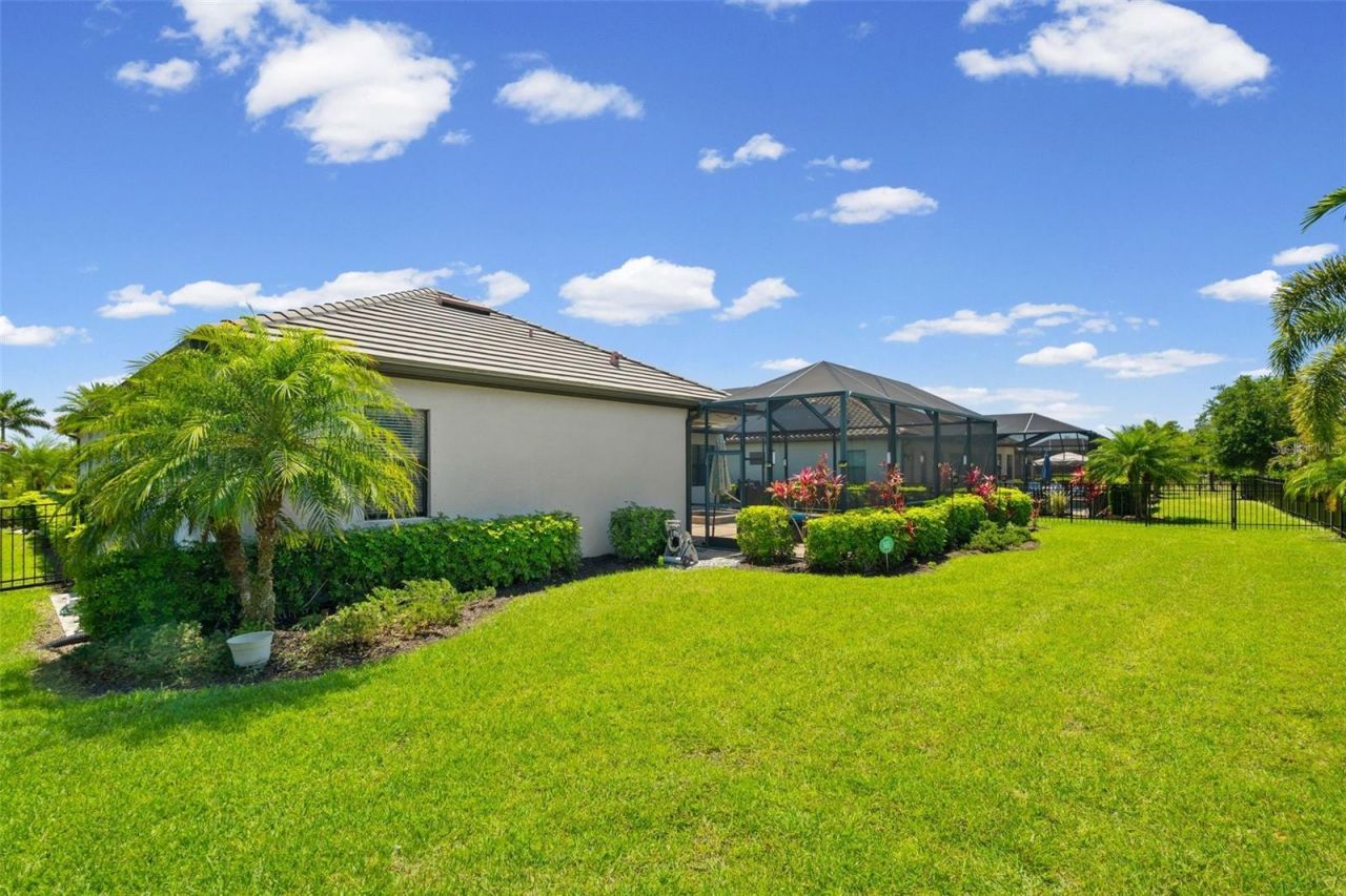 17053 Polo Trail, Lakewood Ranch, FL 34211 Photo