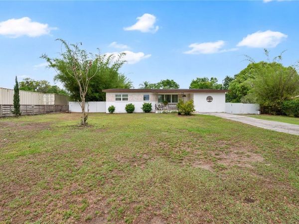 2010 LEE DRIVE , VALRICO, FL 33594