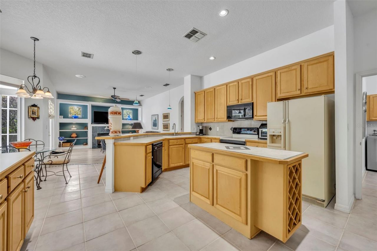 652 Field Club Circle , Casselberry, FL 32707 Photo