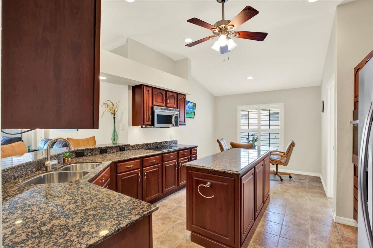 7642 Citrus Blossom Drive, Land O Lakes, FL 34637 Photo