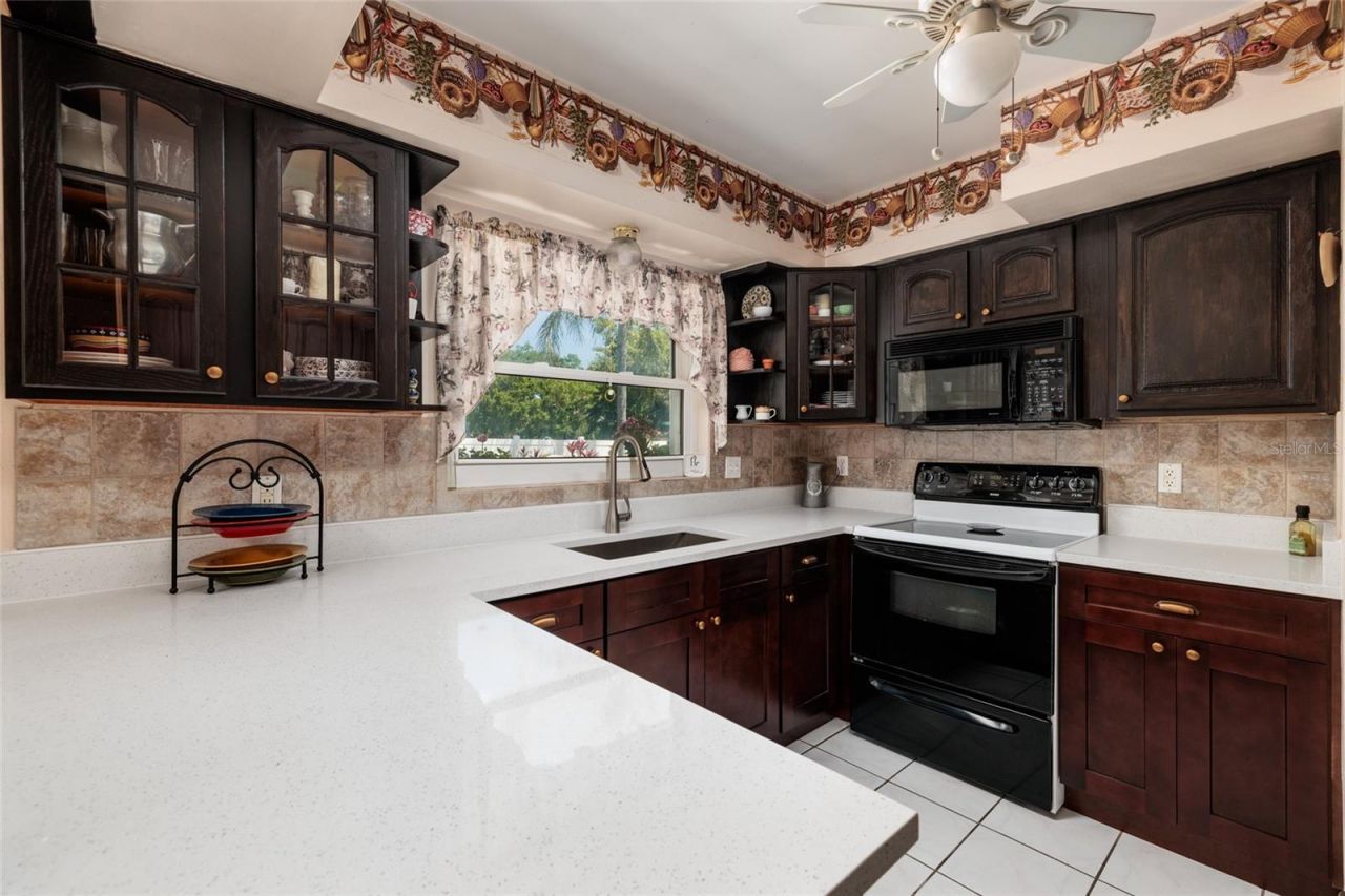 11623 84th Avenue, Seminole, FL 33772 Photo