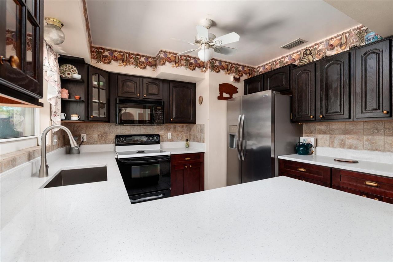 11623 84th Avenue, Seminole, FL 33772 Photo