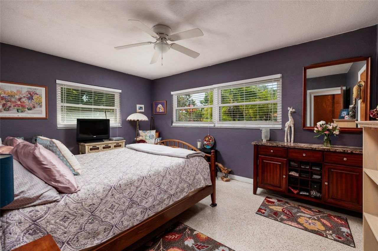 11623 84th Avenue, Seminole, FL 33772 Photo