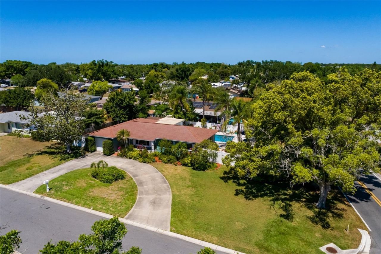 11623 84th Avenue, Seminole, FL 33772 Photo