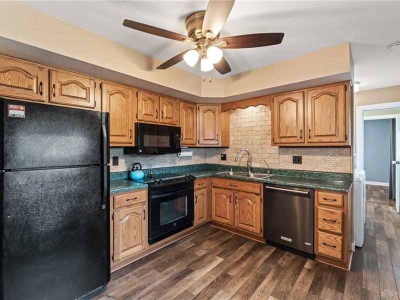 4900 Baldwin Hills Drive, Englewood, OH 45322 Photo 17