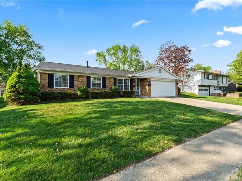 4900 Baldwin Hills Drive, Englewood, OH 45322 Photo 3