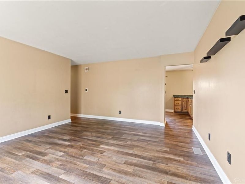 4900 Baldwin Hills Drive, Englewood, OH 45322 Photo 8