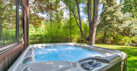 2040 Parkridge Circle, Reno, NV 89509 Photo